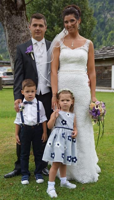 Sabrina und Manuel Kinigadner mit den Kindern Alessia und Noah am 11. August 2018